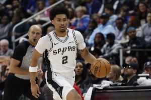 名记：雄鹿错过了交易字母最好的窗口 但文班崛起重塑了他的市场